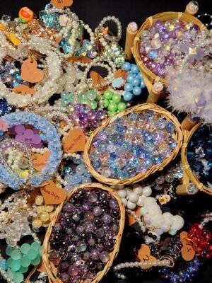 いろいろな素敵な手作りオブジェですよ